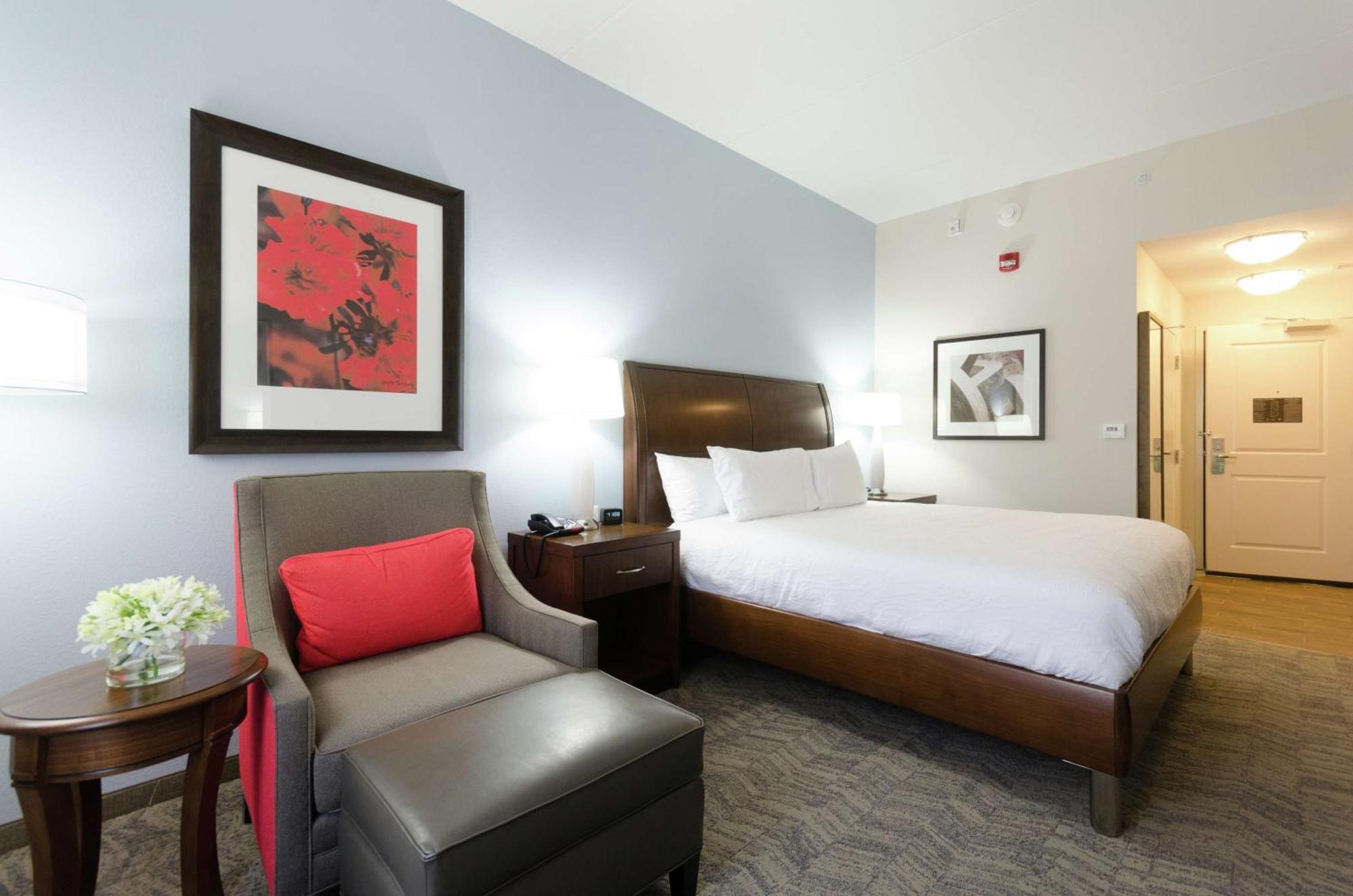 Hilton Garden Inn Хикъри Екстериор снимка